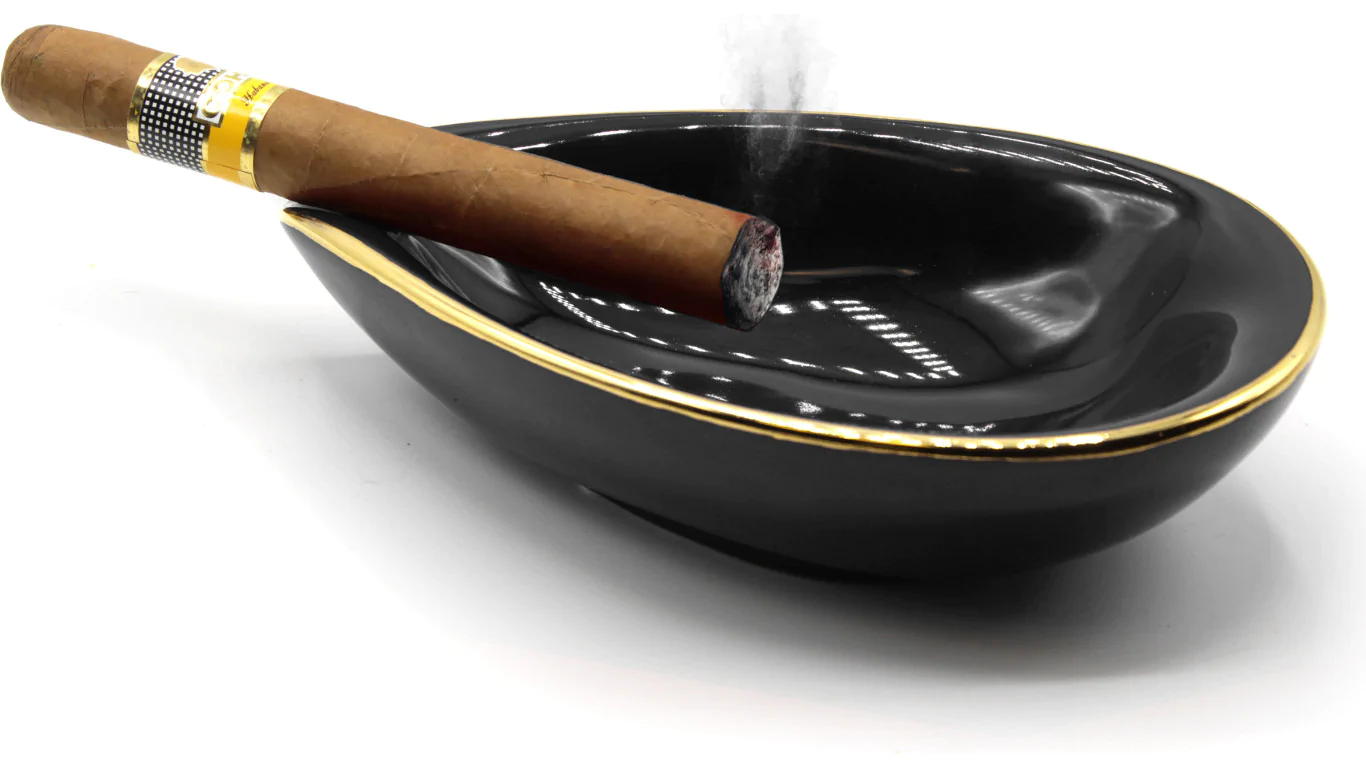 Zigarrenaschenbecher 